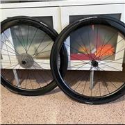 Experiencia como monitor de atletismo a niños de entre 6 y 13 años.Experiencia en entrenamientos personales a deportistas y a población cuyo objetivo es la salud